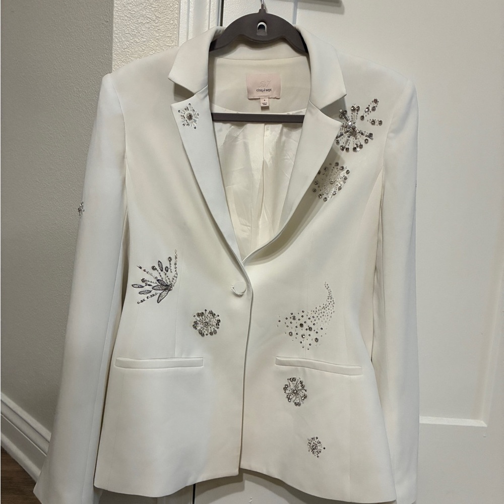 Cinq à Sept White Rumi Shooting Star Blazer size 4 - Picture 3 of 12